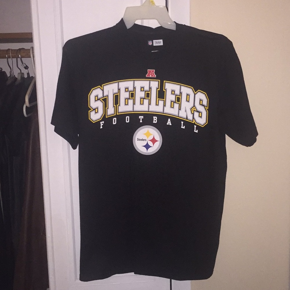 Steelers football tee shirt